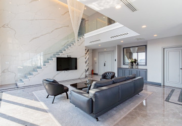 Duplex 4 Bedroom Serviced Penthouse For Rent - BKK1, Phnom Penh thumbnail