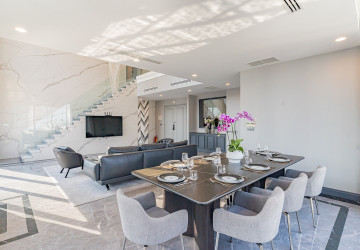 Duplex 4 Bedroom Serviced Penthouse For Rent - BKK1, Phnom Penh thumbnail