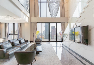 Duplex 4 Bedroom Serviced Penthouse For Rent - BKK1, Phnom Penh thumbnail