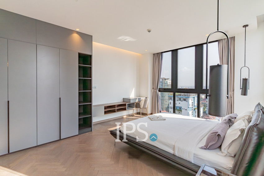 Duplex 4 Bedroom Serviced Penthouse For Rent - BKK1, Phnom Penh