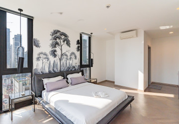 Duplex 4 Bedroom Serviced Penthouse For Rent - BKK1, Phnom Penh thumbnail