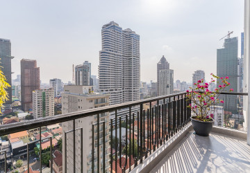 Duplex 4 Bedroom Serviced Penthouse For Rent - BKK1, Phnom Penh thumbnail