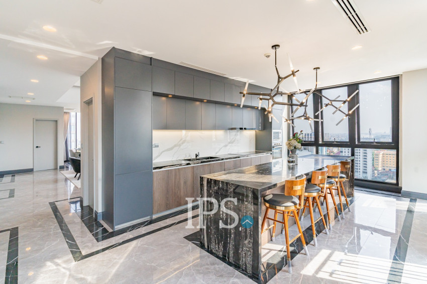 Duplex 4 Bedroom Serviced Penthouse For Rent - BKK1, Phnom Penh