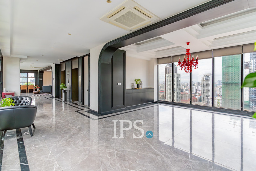 3 Bedroom Serviced Apartment For Rent - BKK1, Phnom Penh