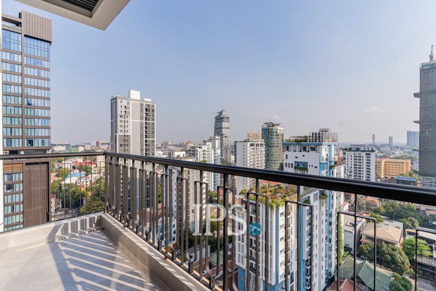 3 Bedroom Serviced Apartment For Rent - BKK1, Phnom Penh