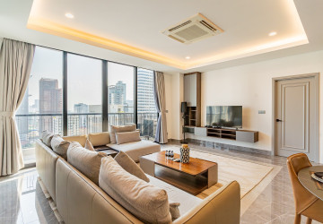 3 Bedroom Serviced Apartment For Rent - BKK1, Phnom Penh thumbnail