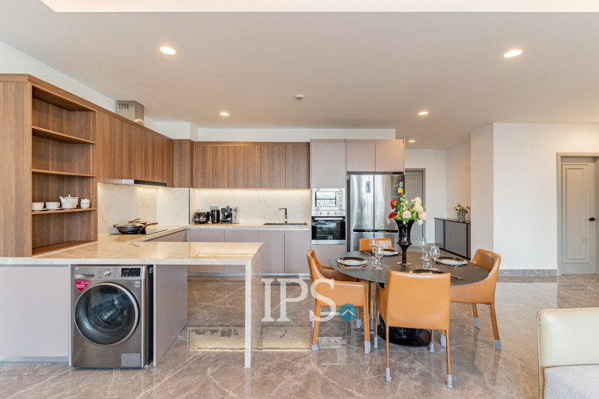 3 Bedroom Serviced Apartment For Rent - BKK1, Phnom Penh