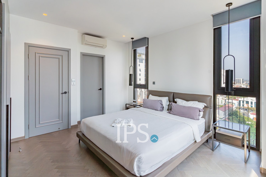 3 Bedroom Serviced Apartment For Rent - BKK1, Phnom Penh