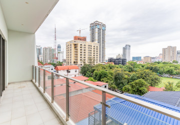 3 Bedroom Condo For Rent - Embassy Central, BKK1, Phnom Penh thumbnail