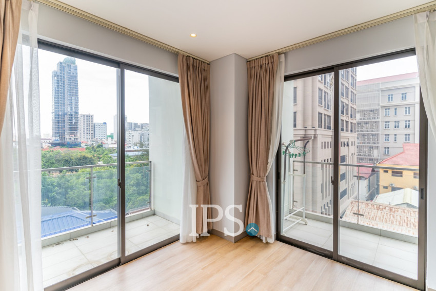 3 Bedroom Condo For Rent - Embassy Central, BKK1, Phnom Penh