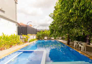 1 Bedroom Apartment For Rent - Svay Dangkum, Siem Reap thumbnail