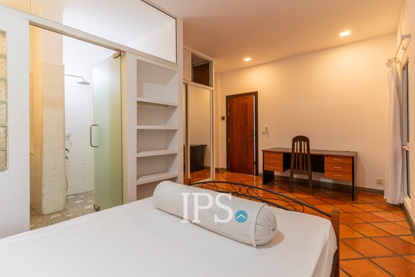 4 Bedroom Apartment For Rent - Chroy Changvar, Phnom Penh