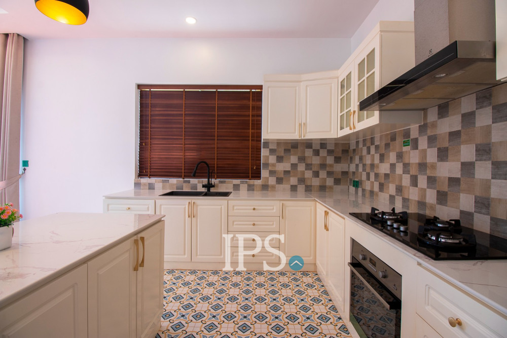 4 Bedroom Villa For Rent- Svay Dangkum, Siem Reap - Image 15