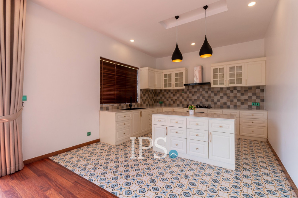 4 Bedroom Villa For Rent- Svay Dangkum, Siem Reap - Image 14