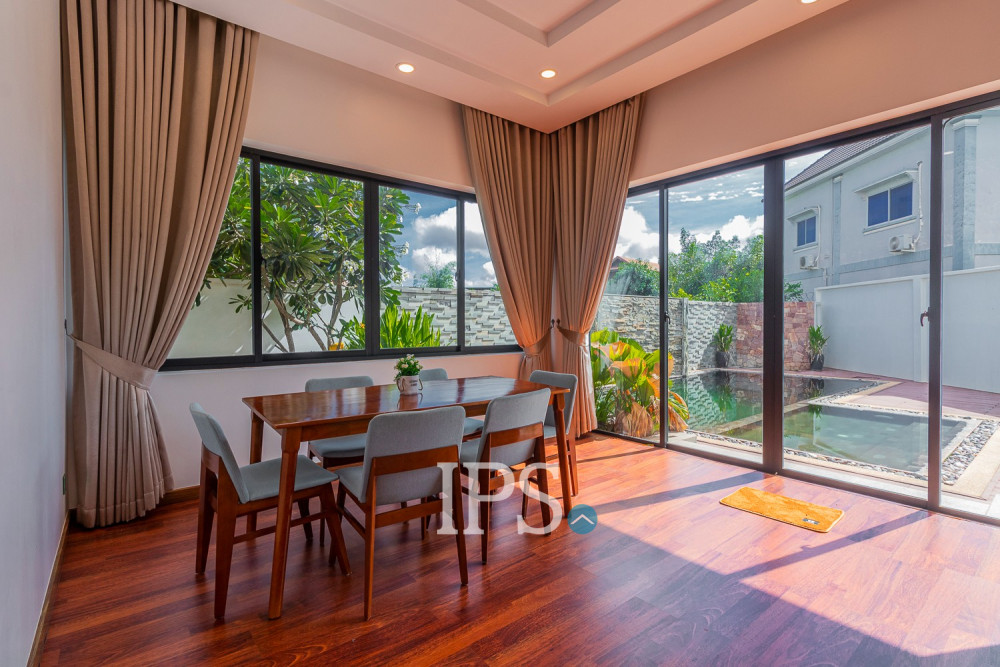 4 Bedroom Villa For Rent- Svay Dangkum, Siem Reap - Image 11