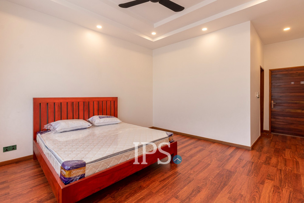 4 Bedroom Villa For Rent- Svay Dangkum, Siem Reap - Image 27