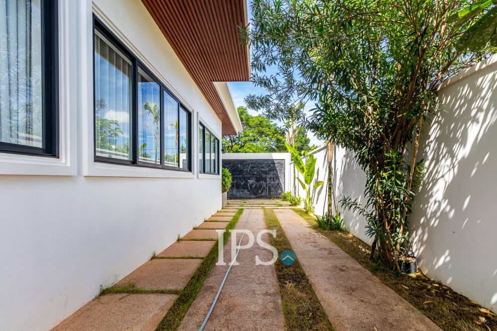 4 Bedroom Villa For Rent- Svay Dangkum, Siem Reap - Image 42