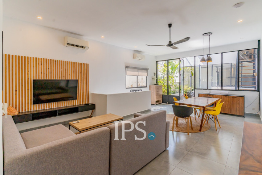 Renovated 3 Bedroom Apartment For Rent - Beoung Raing, Phnom Penh