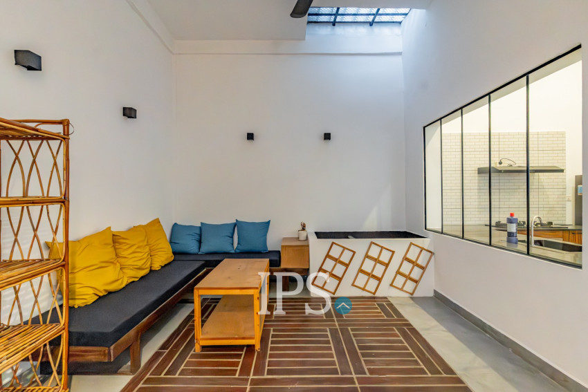 Renovated 2 Bedroom Apartment For Rent - Beoung Raing, Phnom Penh