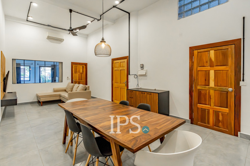 Renovated 2 Bedroom Apartment For Rent - Beoung Raing, Phnom Penh