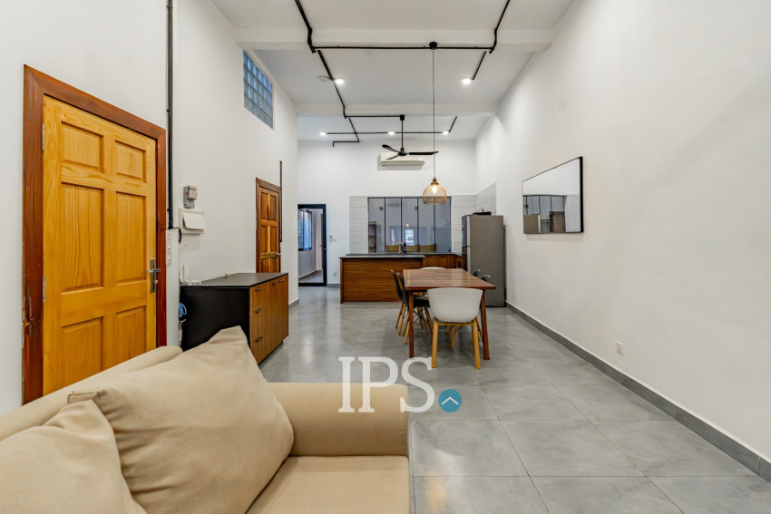 Renovated 2 Bedroom Apartment For Rent - Beoung Raing, Phnom Penh