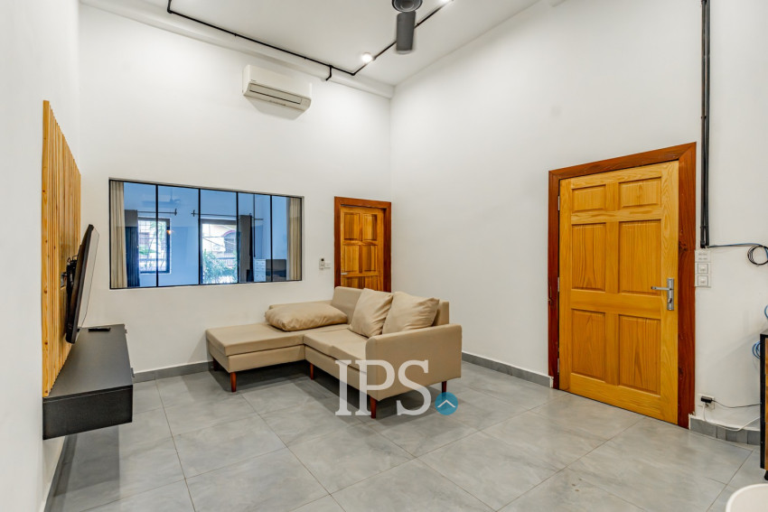 Renovated 2 Bedroom Apartment For Rent - Beoung Raing, Phnom Penh