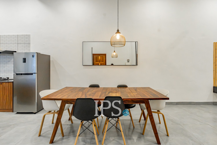 Renovated 2 Bedroom Apartment For Rent - Beoung Raing, Phnom Penh