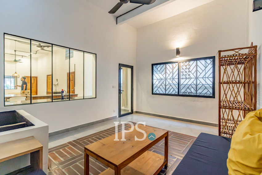 Renovated 2 Bedroom Apartment For Rent - Beoung Raing, Phnom Penh
