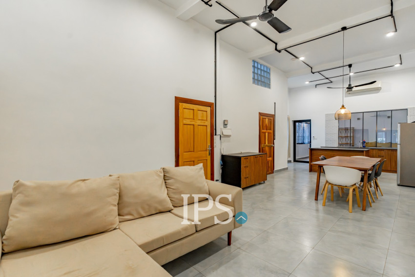 Renovated 2 Bedroom Apartment For Rent - Beoung Raing, Phnom Penh