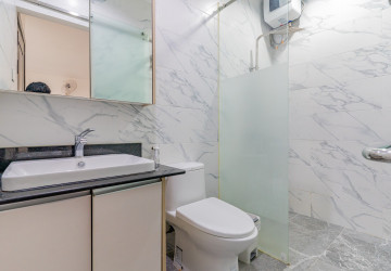 2 Bedroom Serviced Apartment For Rent - Boeung Prolit,Phnom Penh thumbnail