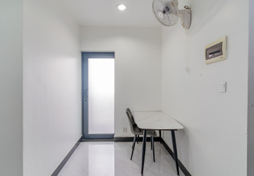 1 Bedroom Serviced Apartment For Rent - Boeung Prolit, Phnom Penh thumbnail