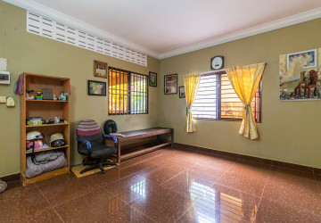 3 Bedroom House For Sale - Svay Dangkum, Siem Reap thumbnail