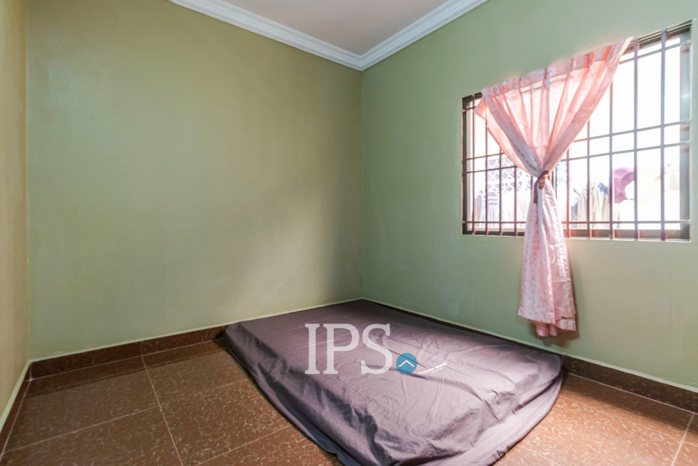 3 Bedroom House For Sale - Svay Dangkum, Siem Reap - Image 11