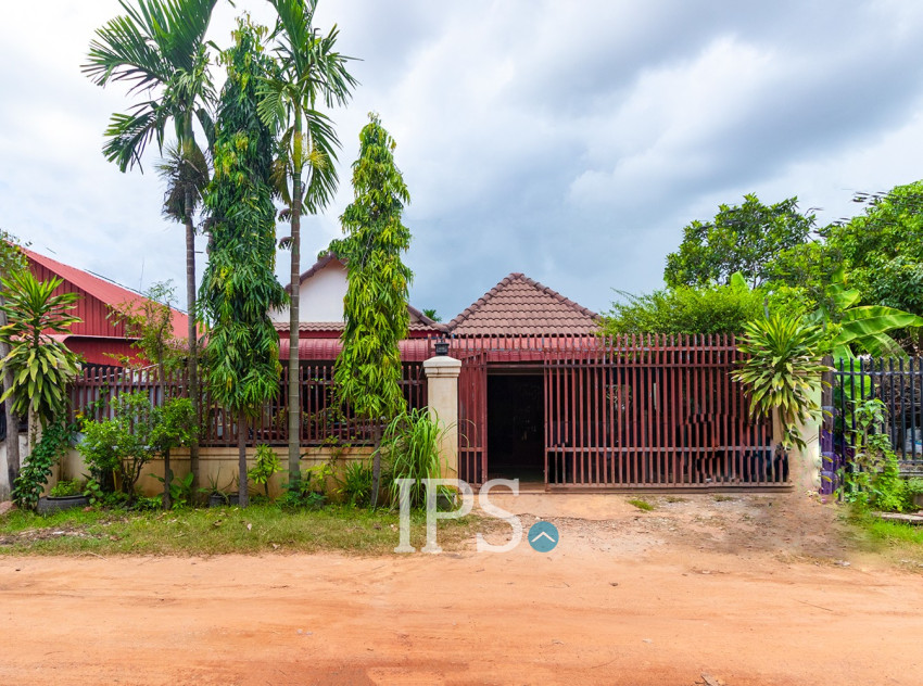 3 Bedroom House For Sale - Svay Dangkum, Siem Reap