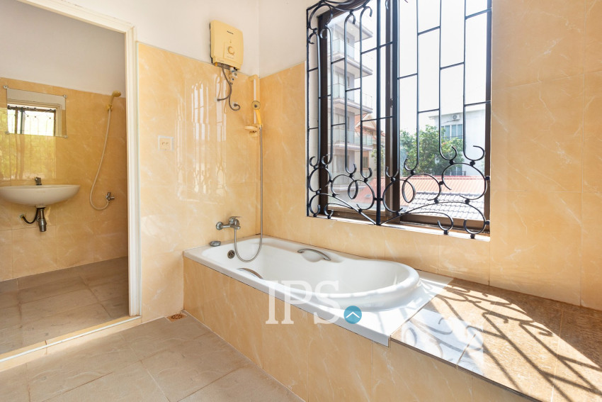 3 Bedroom Villa For Rent - Svay Dangkum, Siem Reap