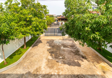 3 Bedroom Villa For Rent - Svay Dangkum, Siem Reap thumbnail