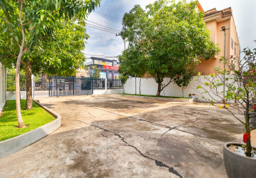 3 Bedroom Villa For Rent - Svay Dangkum, Siem Reap thumbnail