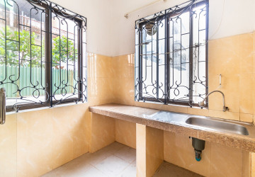 3 Bedroom Villa For Rent - Svay Dangkum, Siem Reap thumbnail
