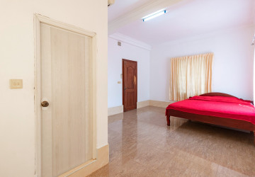 3 Bedroom Villa For Rent - Svay Dangkum, Siem Reap thumbnail