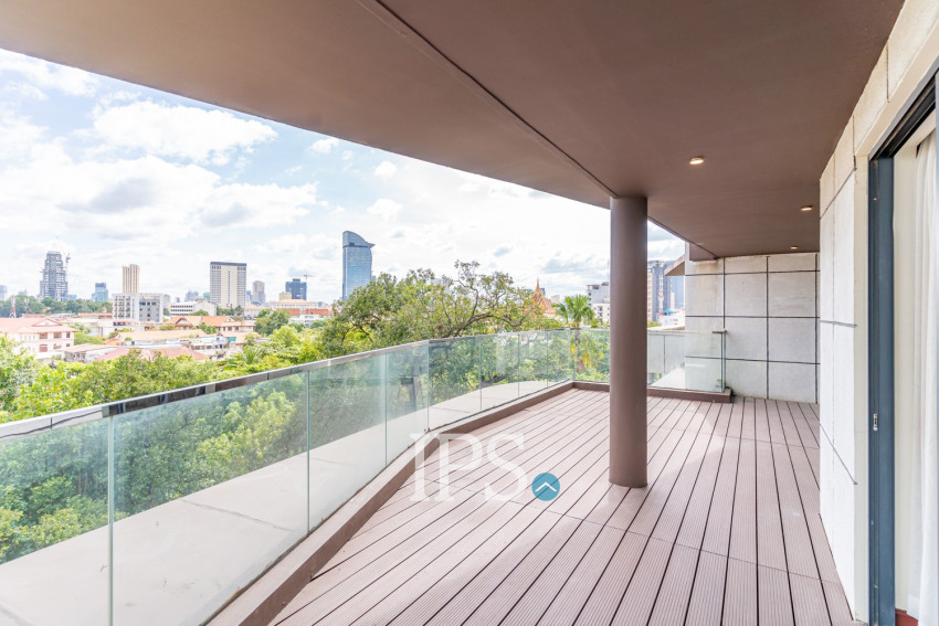 Duplex 3 Bedroom Penthouse For Rent - Wat Phnom, Phnom Penh