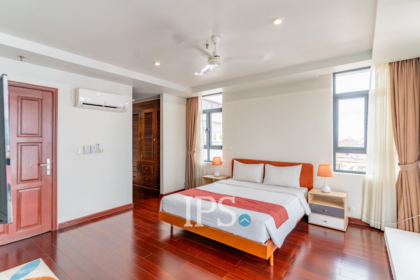 Duplex 3 Bedroom Penthouse For Rent - Wat Phnom, Phnom Penh