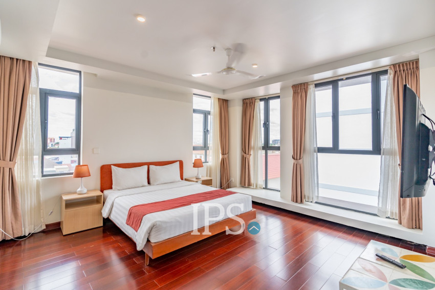 Duplex 3 Bedroom Penthouse For Rent - Wat Phnom, Phnom Penh