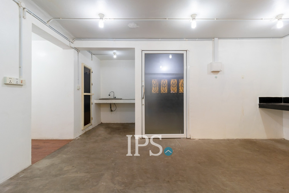 512 Sqm Commercial Building For Rent - Slor Kram, Siem Reap - Image 16