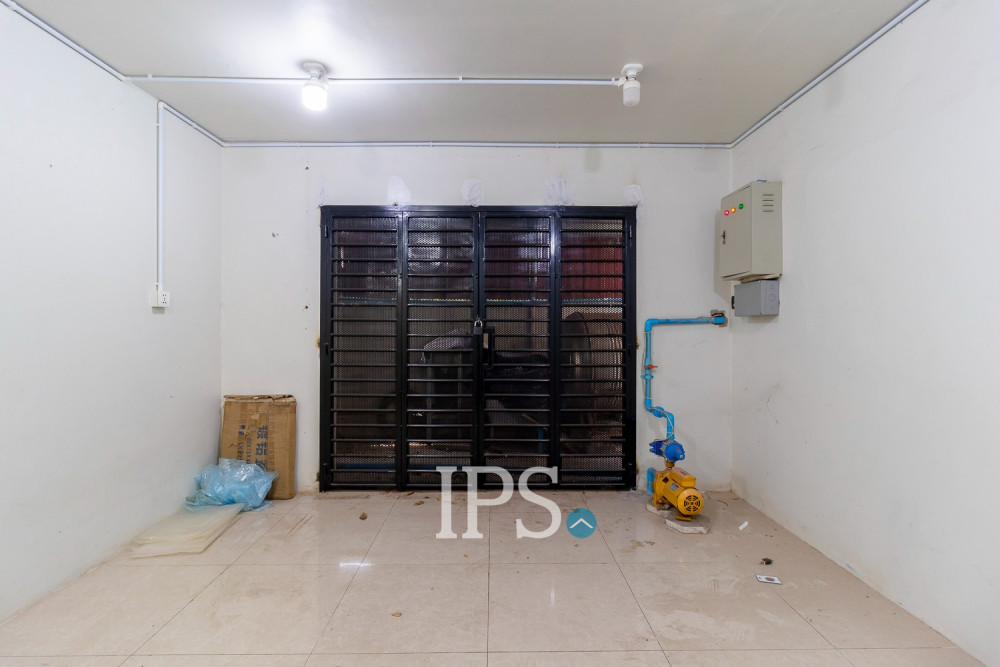 512 Sqm Commercial Building For Rent - Slor Kram, Siem Reap - Image 17