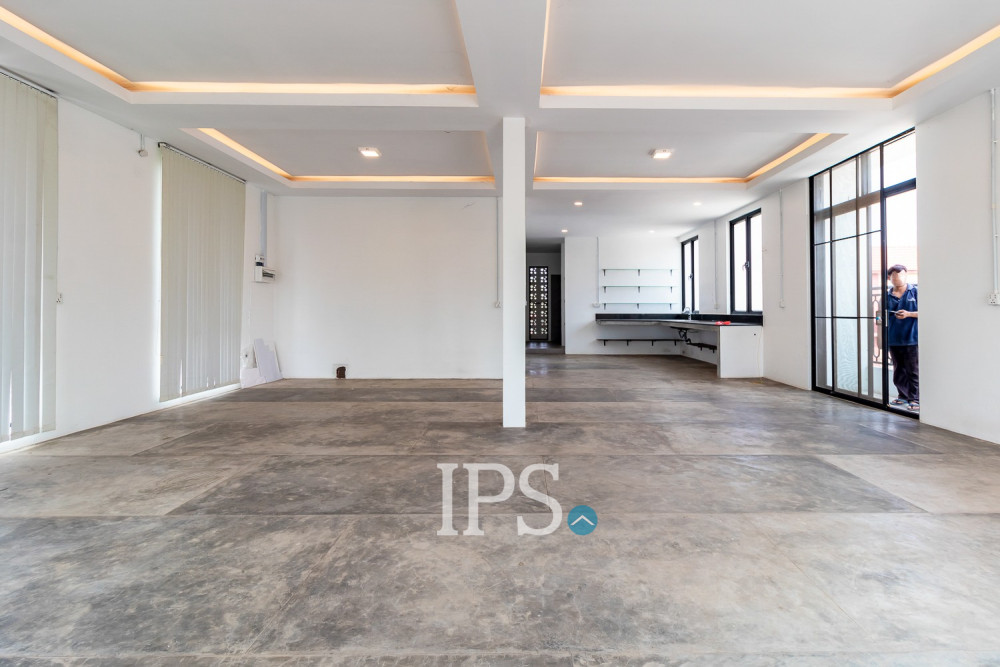 512 Sqm Commercial Building For Rent - Slor Kram, Siem Reap - Image 3