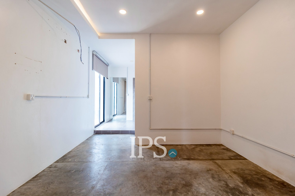 512 Sqm Commercial Building For Rent - Slor Kram, Siem Reap - Image 19