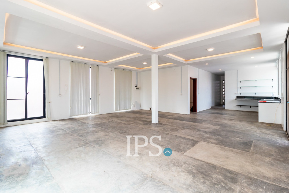 512 Sqm Commercial Building For Rent - Slor Kram, Siem Reap - Image 4