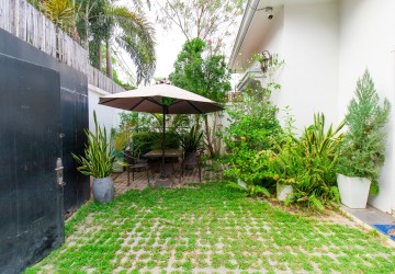 2 Bedroom Villa For Rent - Svay Dangkum, Siem Reap thumbnail