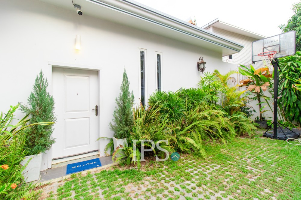 2 Bedroom Villa For Rent - Svay Dangkum, Siem Reap - Image 32