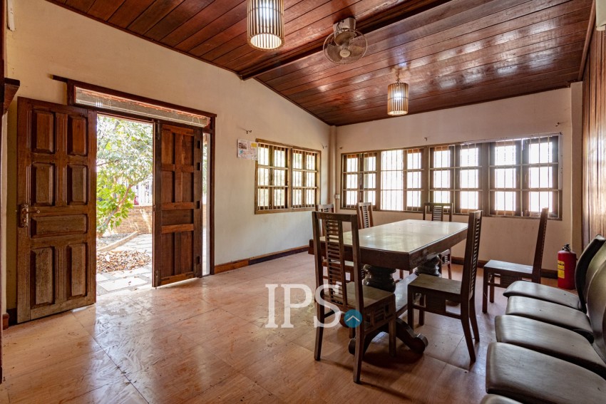 5 Bedroom Villa For Rent - Slor Kram, Siem Reap